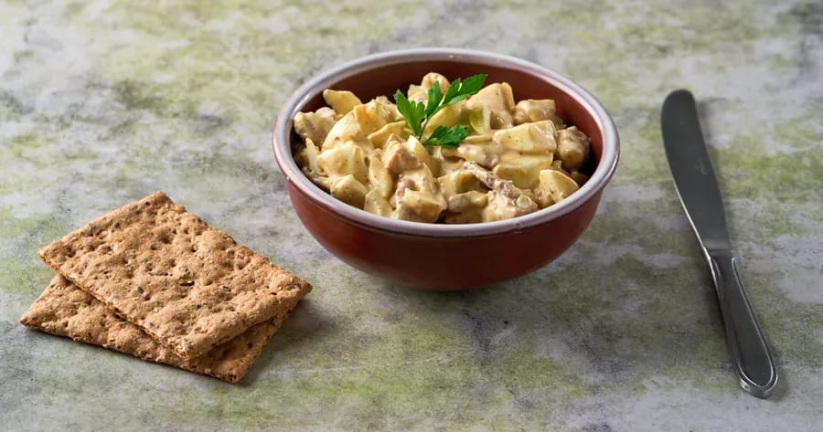 Carnivoor kip-eiersalade