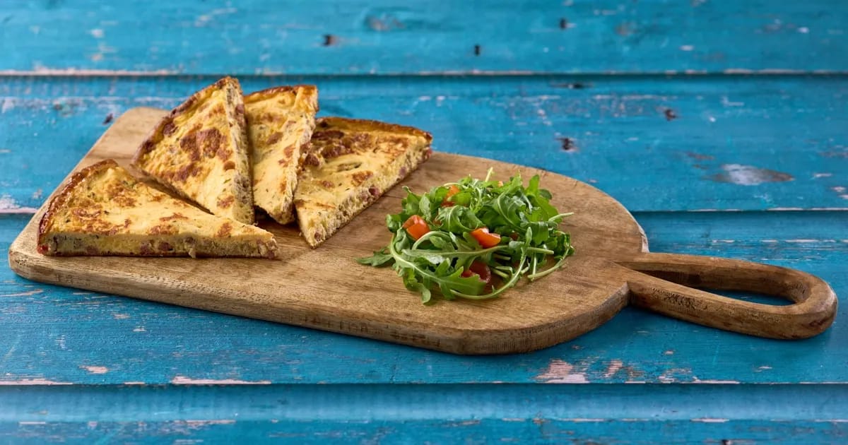 Carnivoor frittata met gehakt en spek