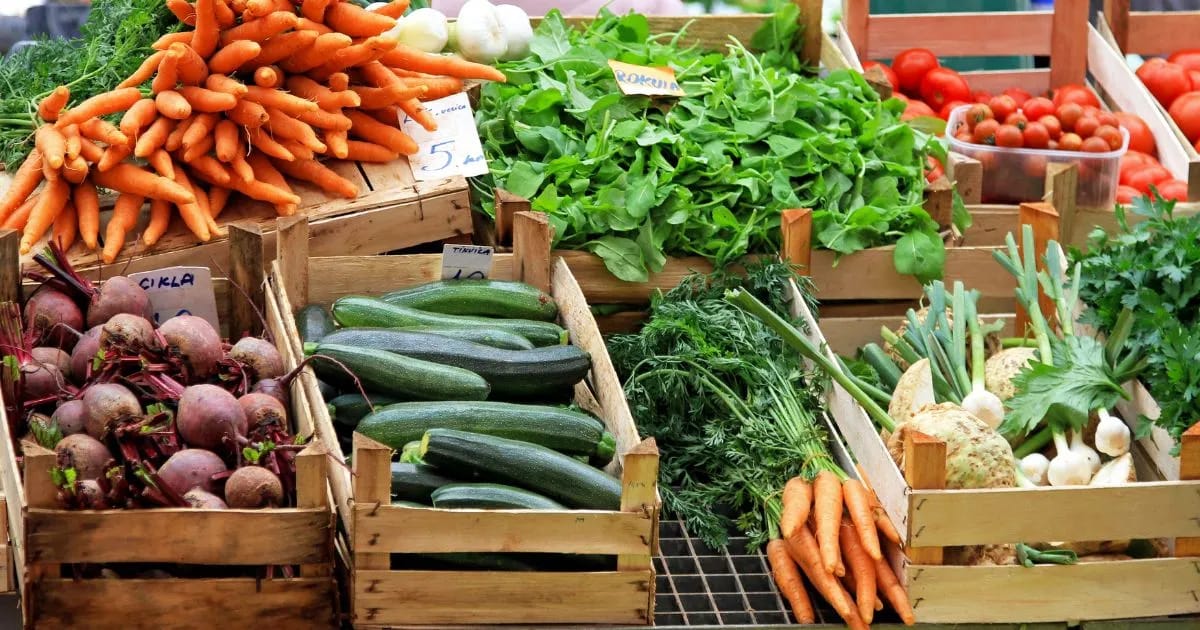 Het inflammasoom en het microbioom, of de wetenschap achter gevarieerd groente en fruit eten